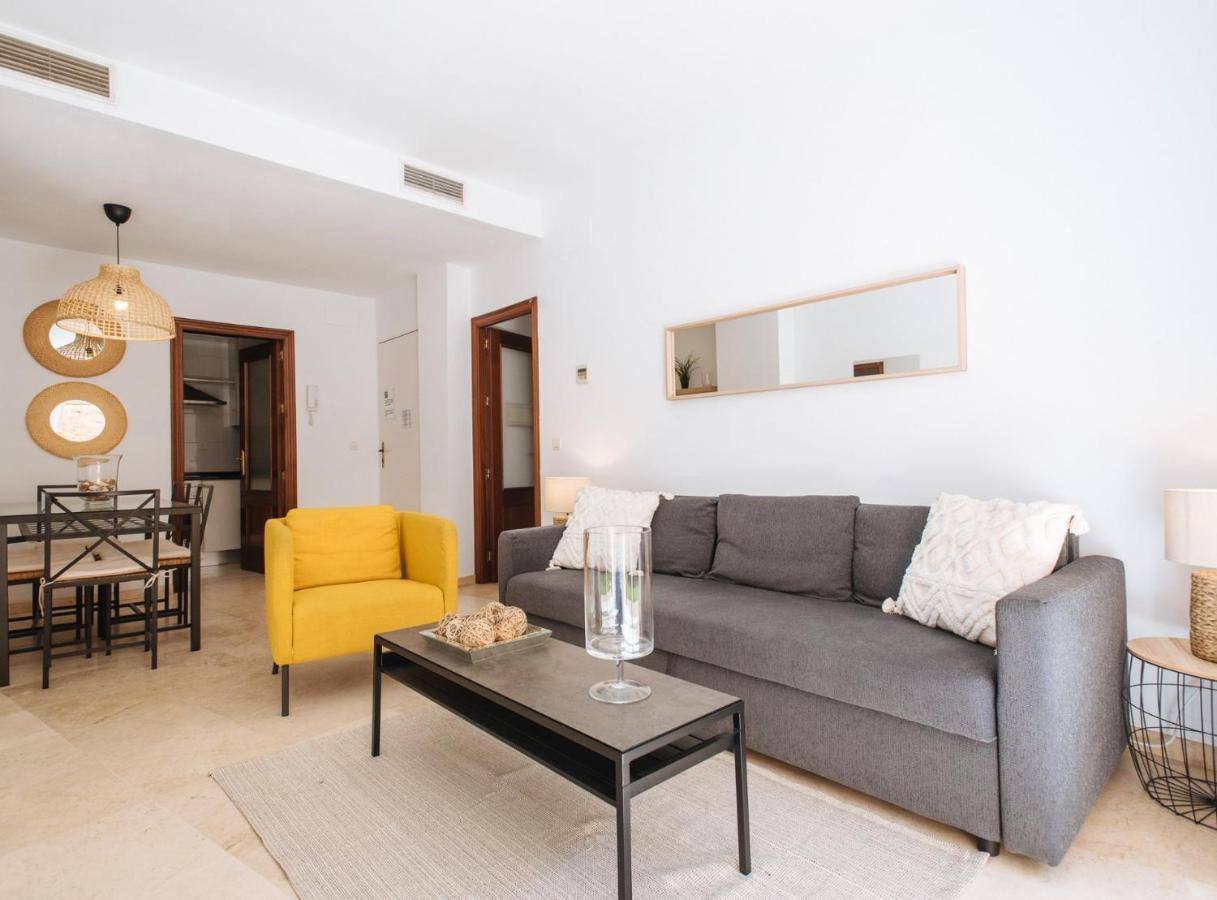 Sol Suite Apartment With Garden Sevilla Exteriér fotografie